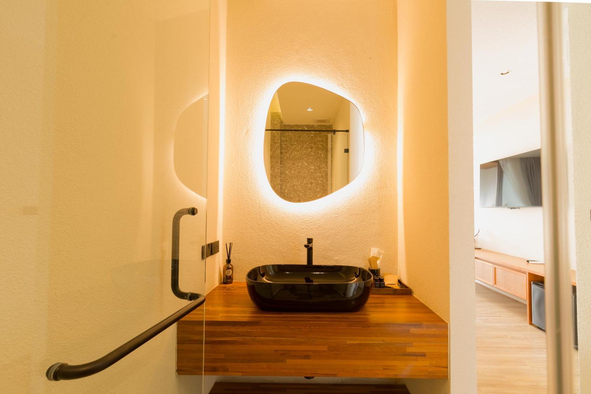 Tasana Bar And Luxury Resort كو لان المظهر الخارجي الصورة